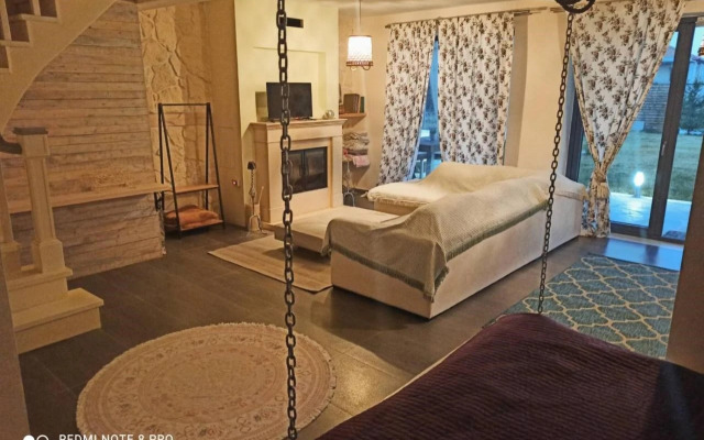 Stone suite