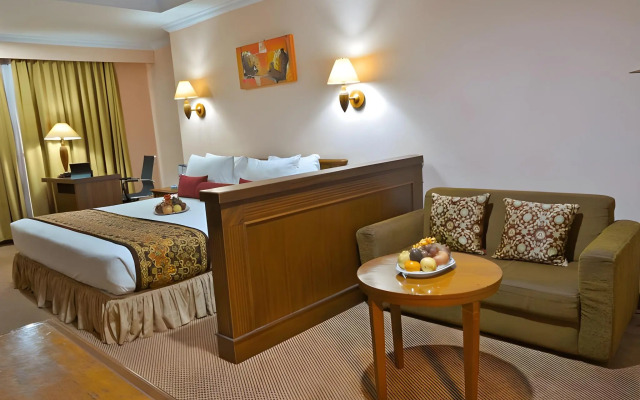 Abadi Hotel Convention Center