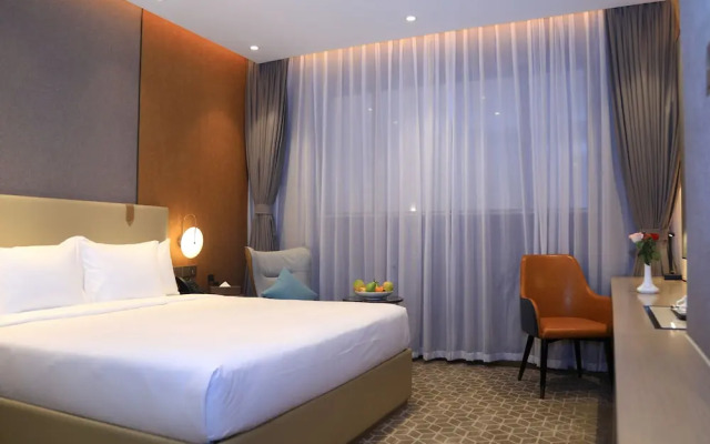 Skylight In-Terminal Hotel