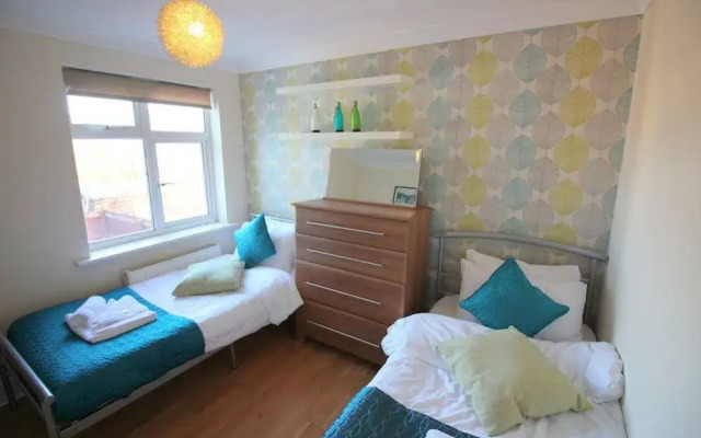 Peymans - The Barnwell Lodge Serviced Apartment