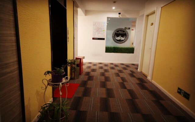 Phoenix Hostel
