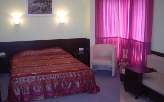 Family Hotel Avramov