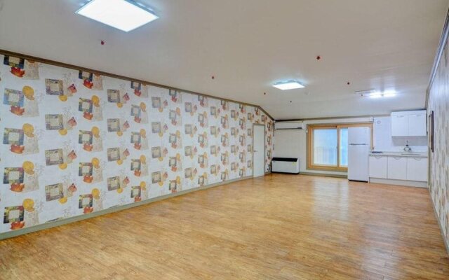 Sungbochon Youth Hostel - Hostel