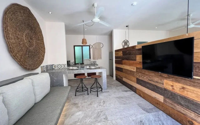 Kuun Taak Tulum