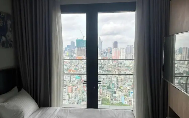 LuSSO Suites - D1mension & Zenity Tower