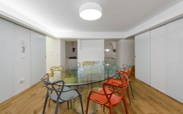 1200 Torre Donati Apartments by Mmega