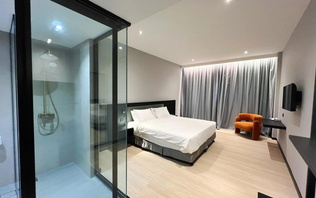 Crystal Crown Kuala Lumpur