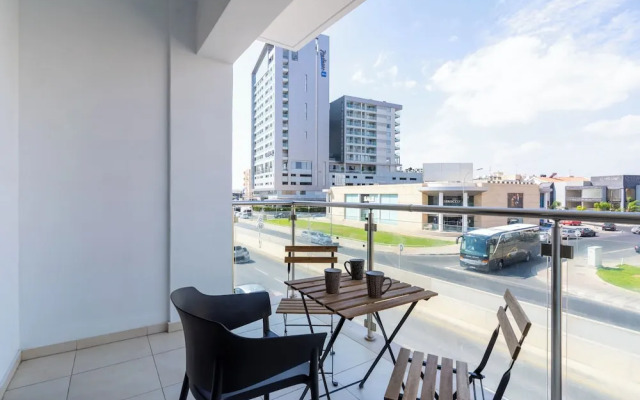 Harbor Apartments in Larnaca