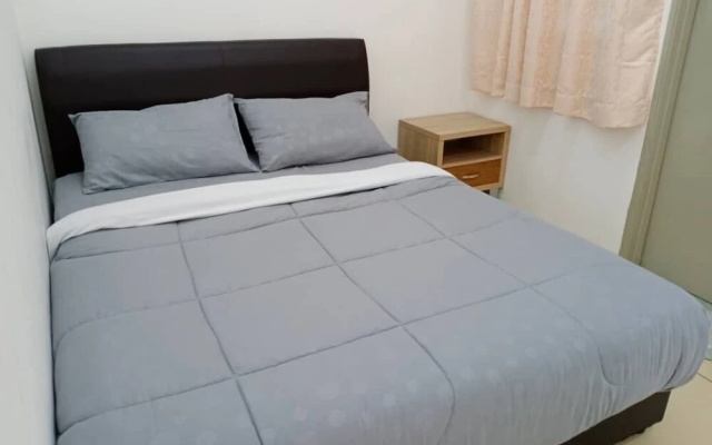 My 4Rooms Apartment @ Golden Hills Pasar Malam