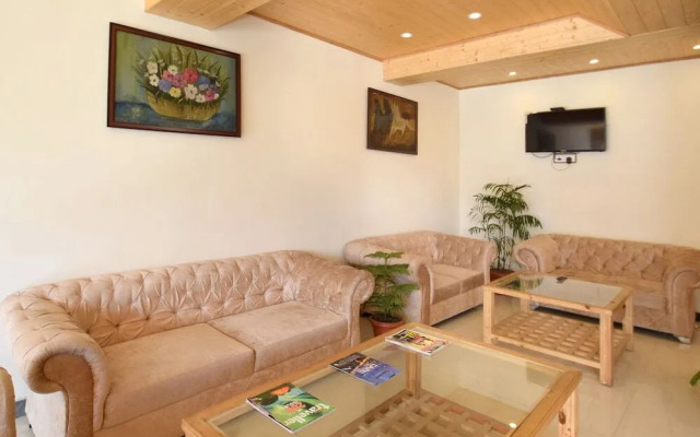 The Woodbine by OYO Rooms