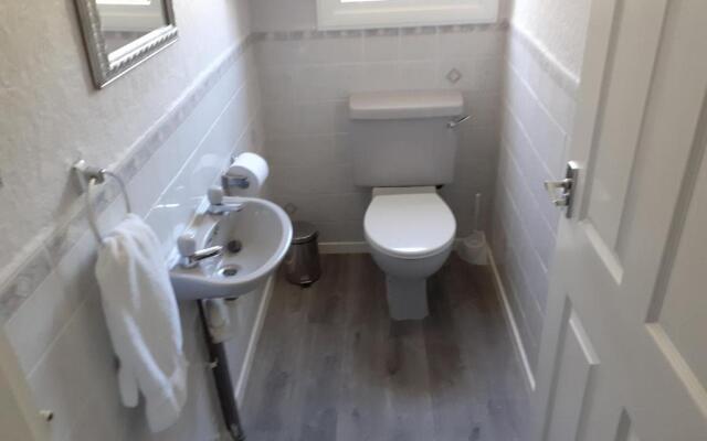 Elmbank Accommodation