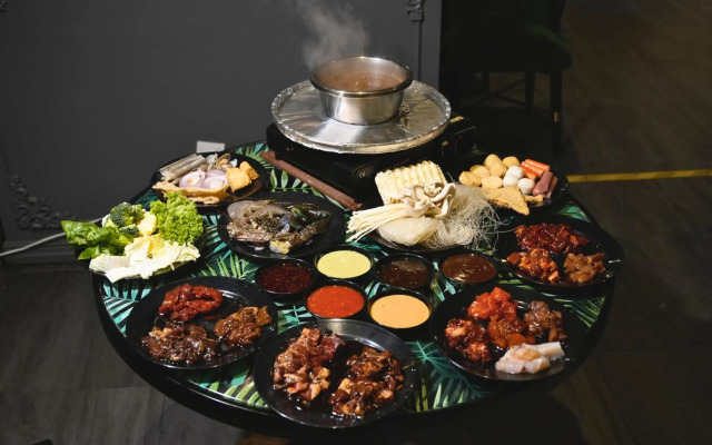 Dreamscape Apartment @ Golden Hills