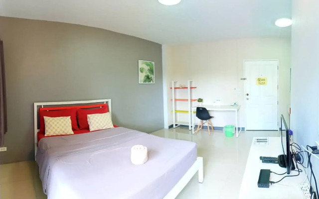 Room 9 Residence - Adult Only