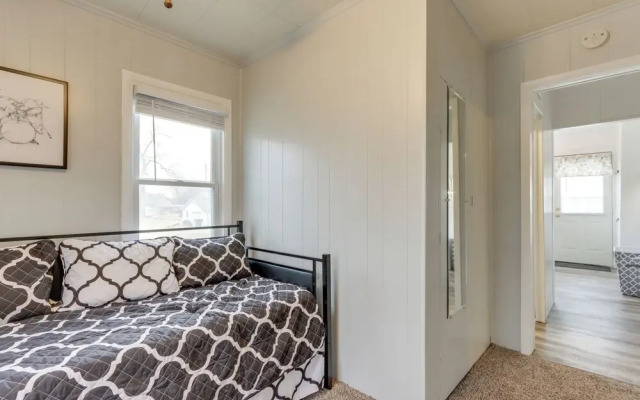 Walkable & Updated Nevada Home: Family Friendly!