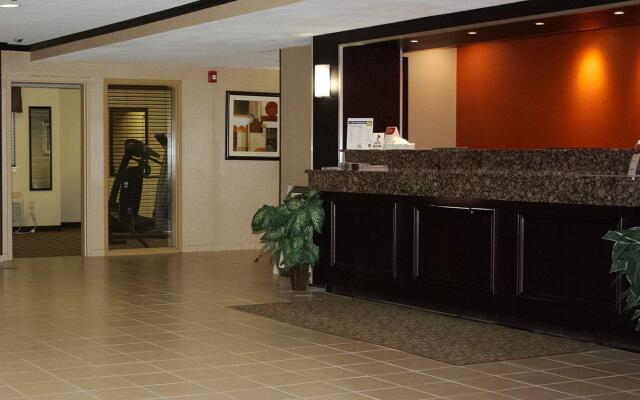 MainStay Suites Coralville - Iowa City
