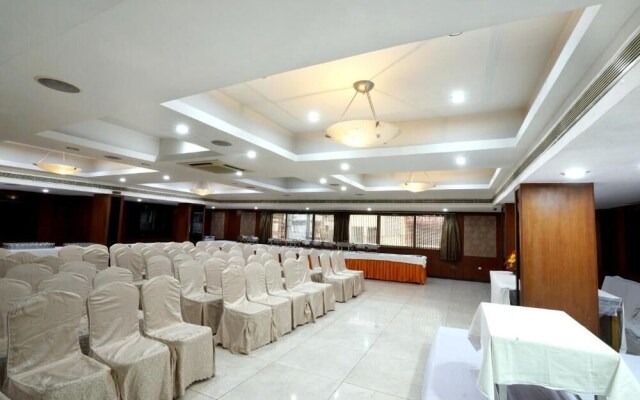Hotel Geetha Regency