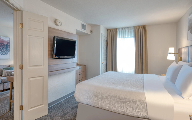 Staybridge Suites Allentown Bethlehem Airport by IHG