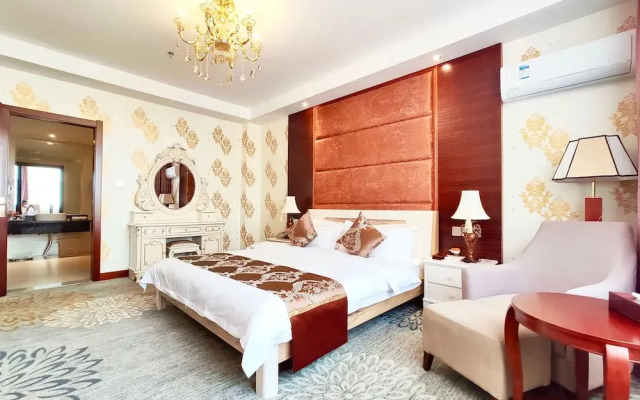 Golden Peacock Hotel Blantyre