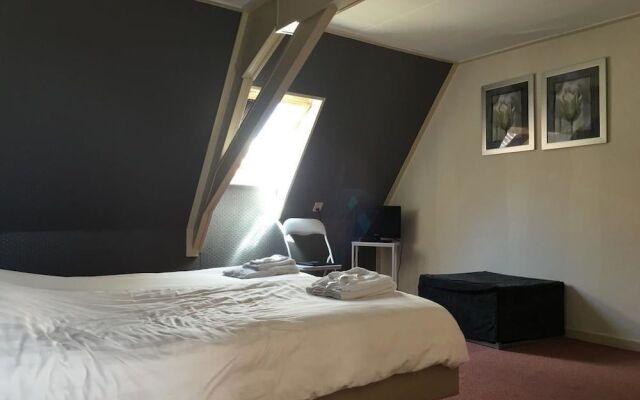 Hotel Café Restaurant t Raedhûs