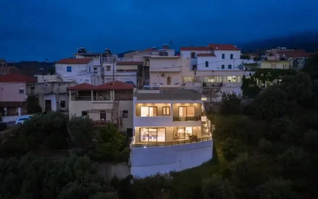 O-Cyanea Villa