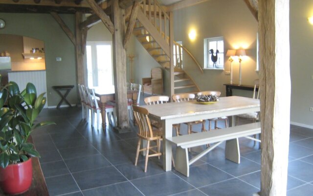Spacious Holiday Home Nearby the National Park Loonse en Drunese Duinen