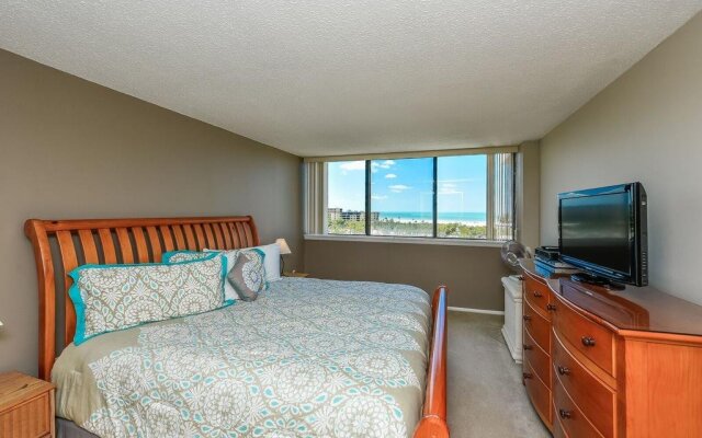 Our House at the Beach by Beachside Mgt