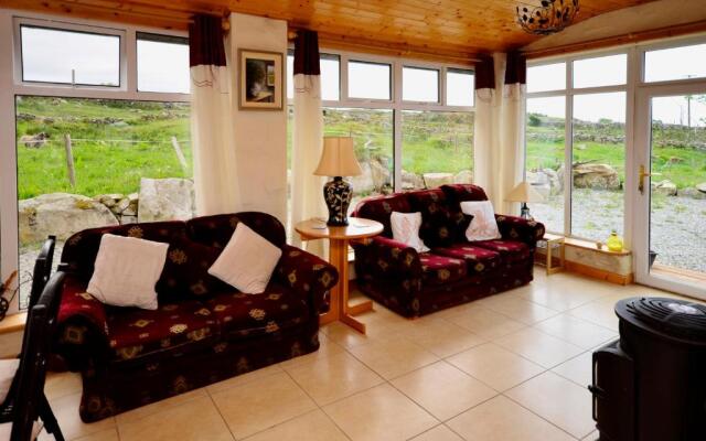 Cottage 216 - Roundstone
