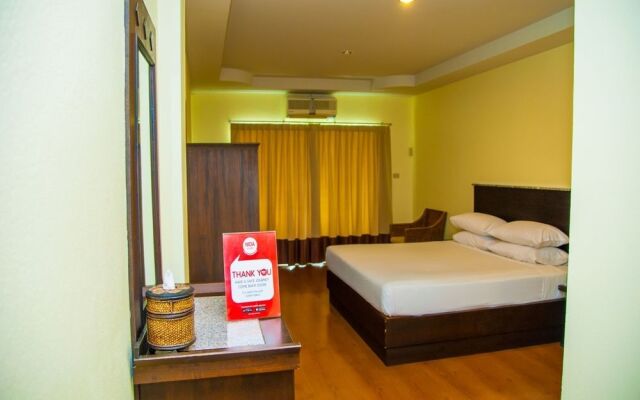 NIDA Rooms Central Rop Wiang 746 Plaza