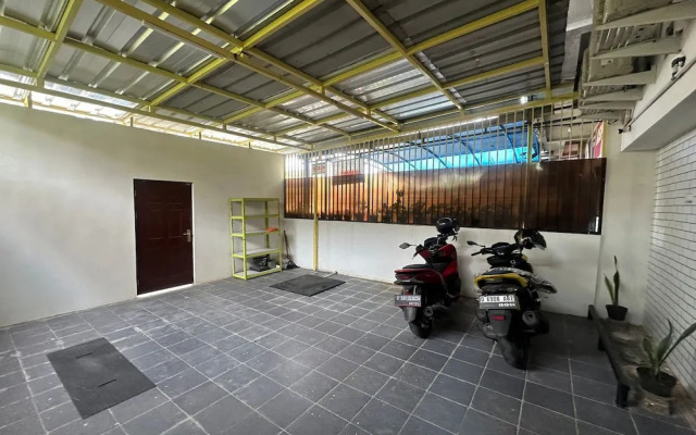 SPOT ON 93624 Damai 3 Guest House Syariah