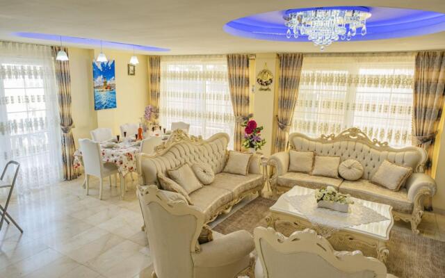 Splendid Villa With Private Pool in Antalya