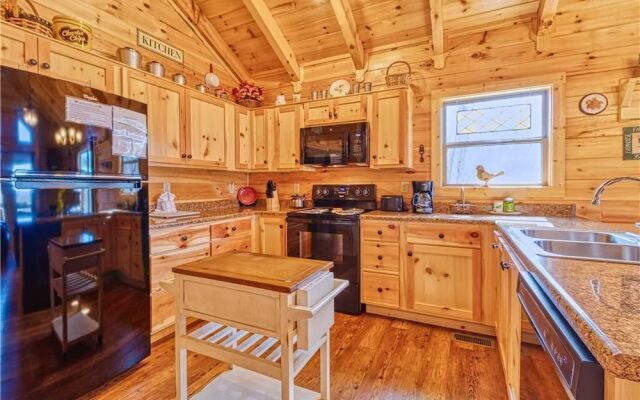 Ever After 2 - One Bedroom Cabin