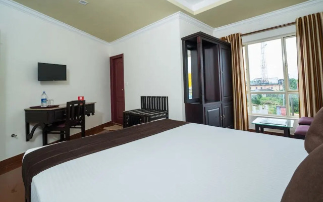 OYO 10428 Hotel Sandal Breeze