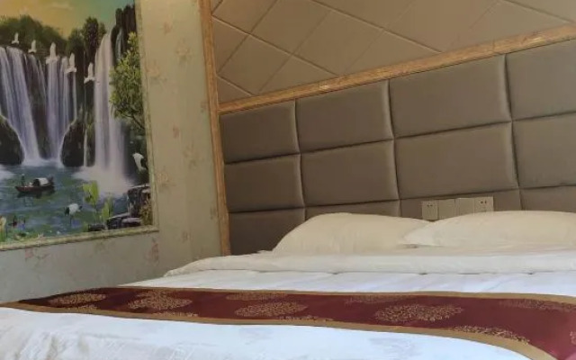 Luqu Langchuan Hotel