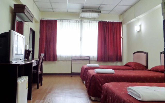 Coop Dopa Hostel