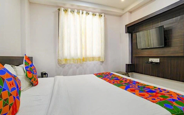 Fabhotel Grand Raj