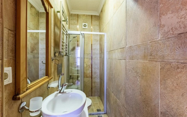 Cozy Flat Near Trendy Attractions in Balat Fatih