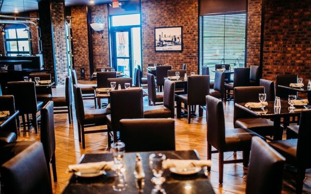 Cobblestone Hotel & Suites - International Falls