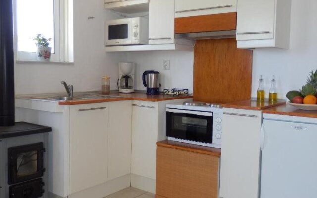 Maro Suites
