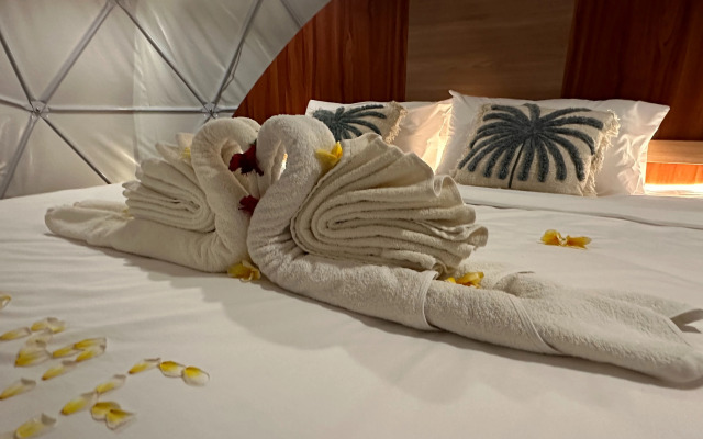 Glamping @ Pebbles & Fins by ZUZU