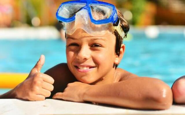 Station Touristique Pin Rouge