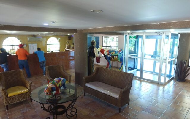 Resort Mision del Mar