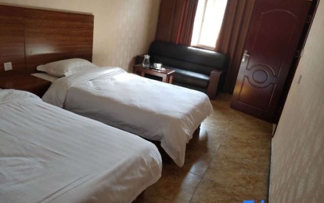 Junxian city gold fast hotel