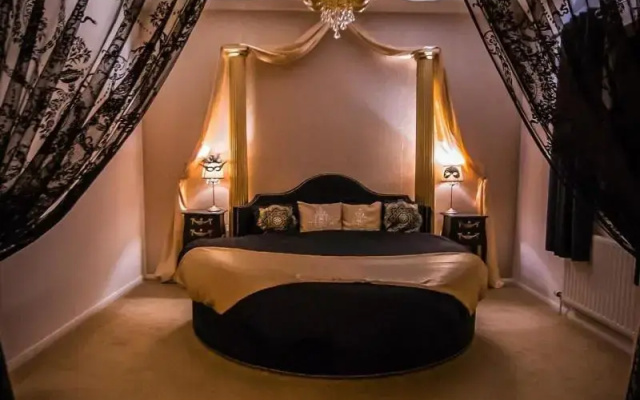 Gray Manor Hotel