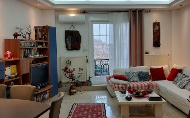 King Full Kitchen-WD10min centre