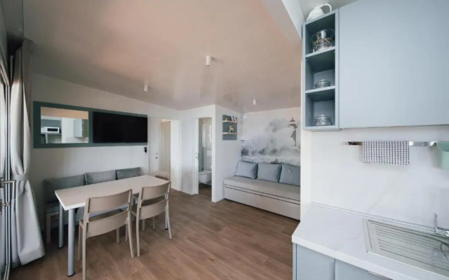 MOBILE HOMES SELCE - Lighthouse