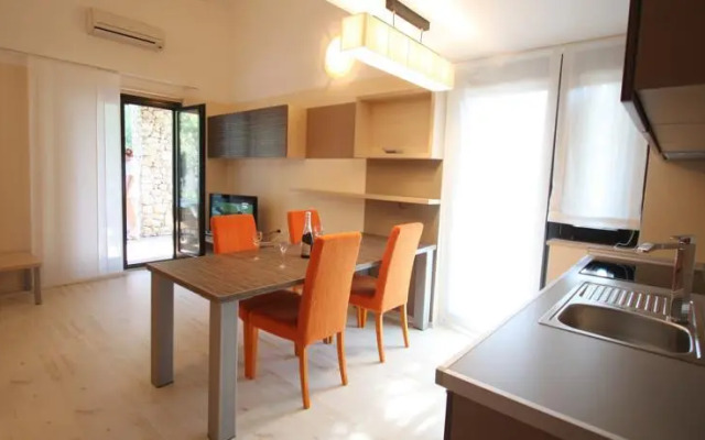 Apartment Rona Gajac Superior