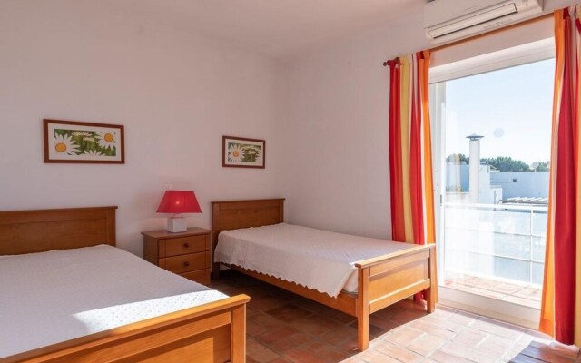 Caixinha 2 GM in Albufeira