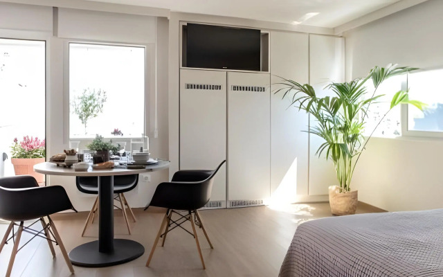 Gallery Suites & Residences, Piraeus