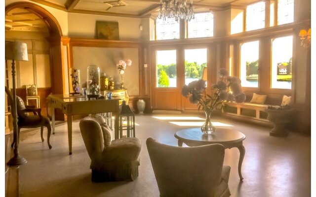 Le Manoir Ivoire