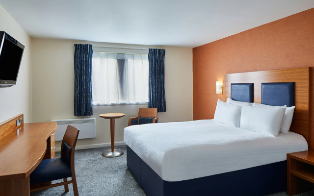 Leonardo Inn Aberdeen Airport - Image 6